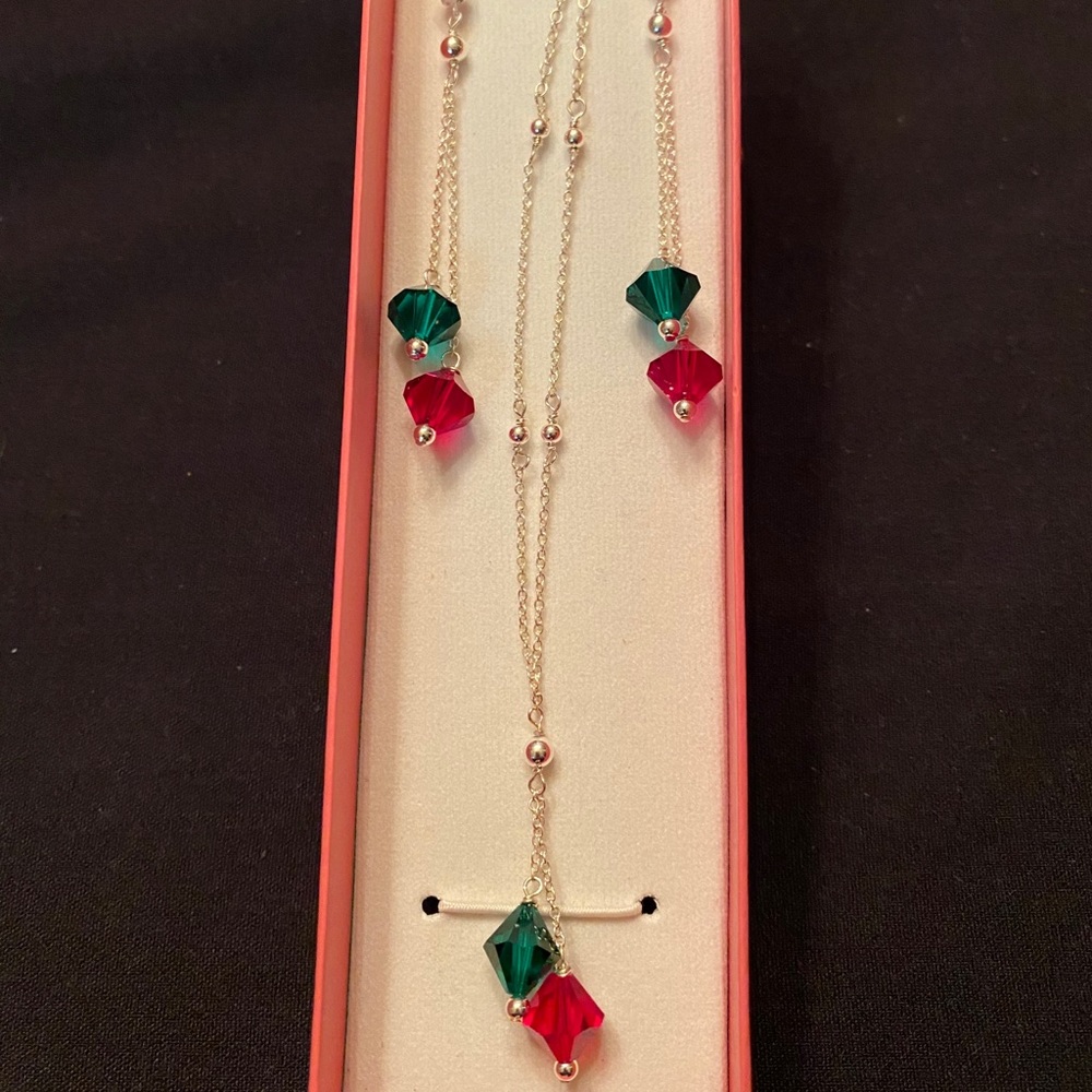 Earring And Necklace